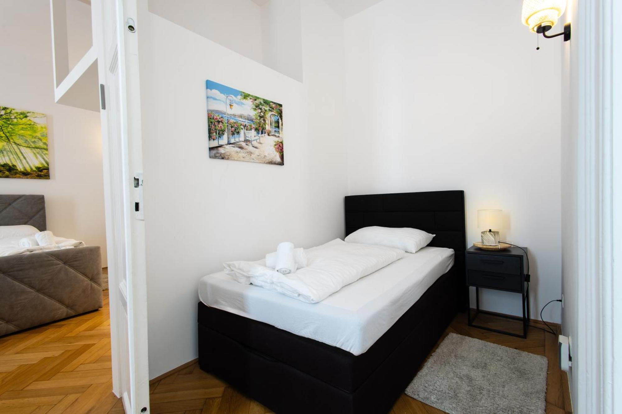 Apartments 4 You Red Star 8 Bécs Kültér fotó