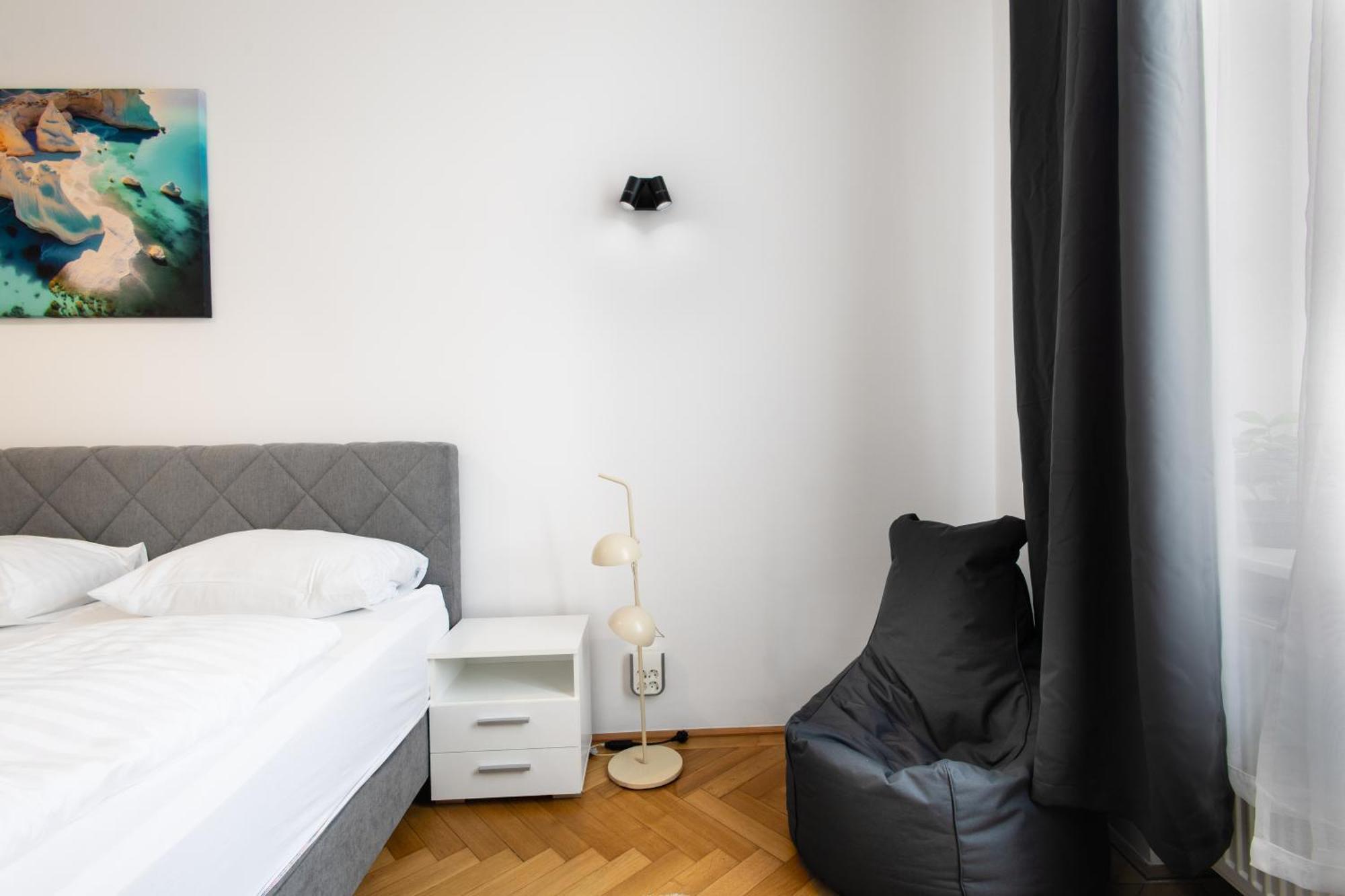 Apartments 4 You Red Star 8 Bécs Kültér fotó